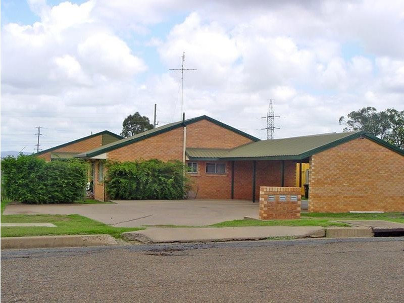 2/171 Kariboe Street, Biloela QLD 4715