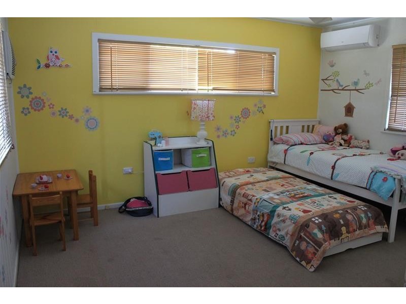 11 Cooper Street, Biloela QLD 4715