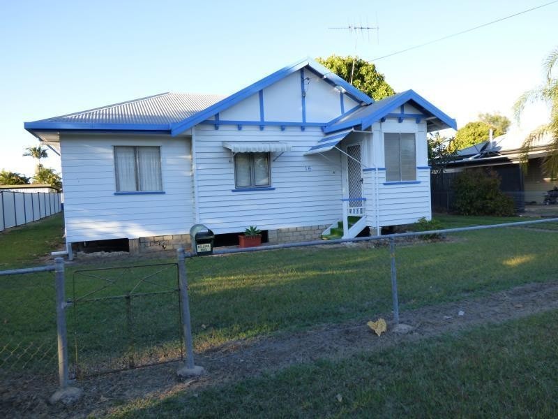 16 Kariboe Street, Biloela QLD 4715