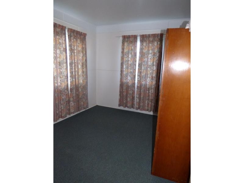 16 Kariboe Street, Biloela QLD 4715