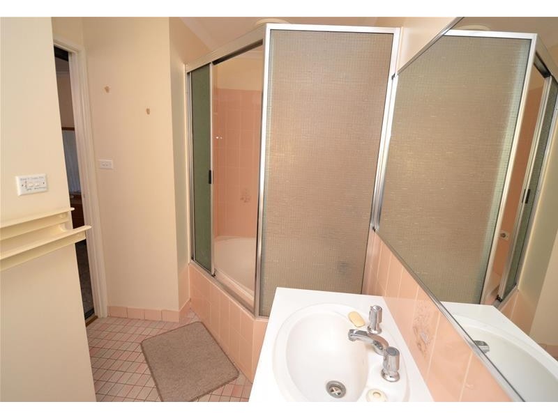 51 Kroombit Street, Biloela QLD 4715