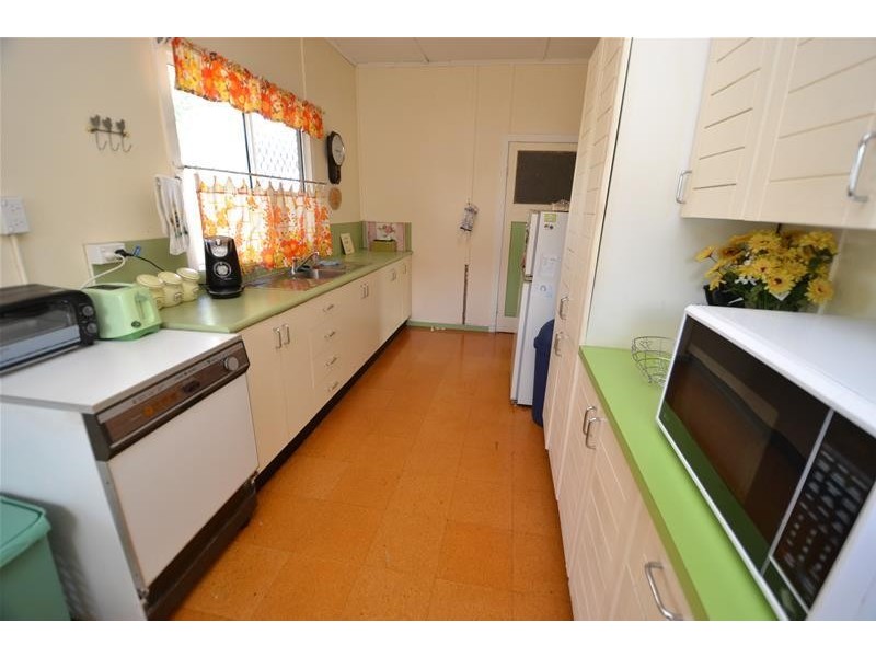 36 Bell Street, Biloela QLD 4715