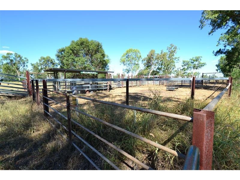 101 Semples Road, Biloela QLD 4715