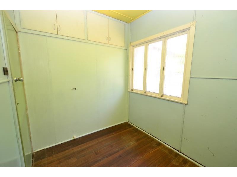 105 Kroombit Street, Biloela QLD 4715