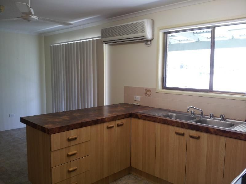 8 Bell Street, Biloela QLD 4715