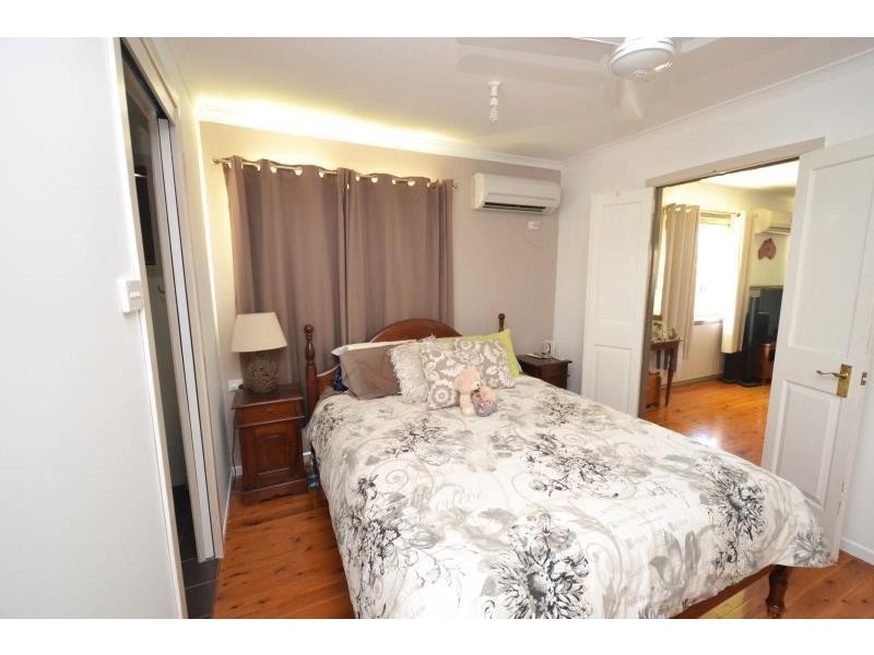 114 Kariboe Street, Biloela QLD 4715