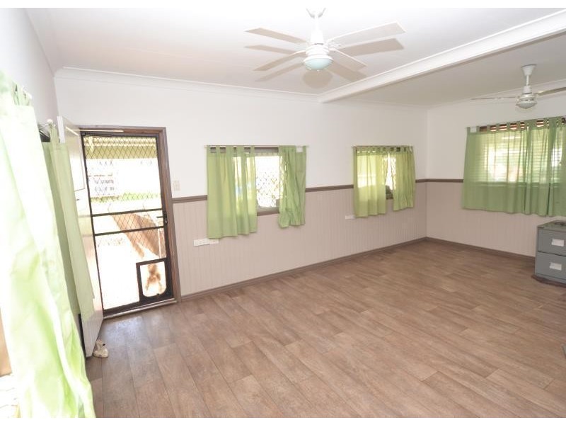 114 Kariboe Street, Biloela QLD 4715