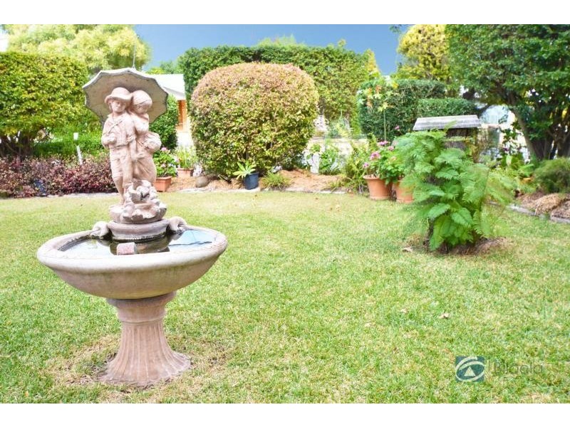 1 Ward Crescent, Biloela QLD 4715