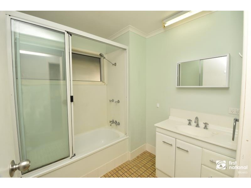 6 Spier Street, Biloela QLD 4715