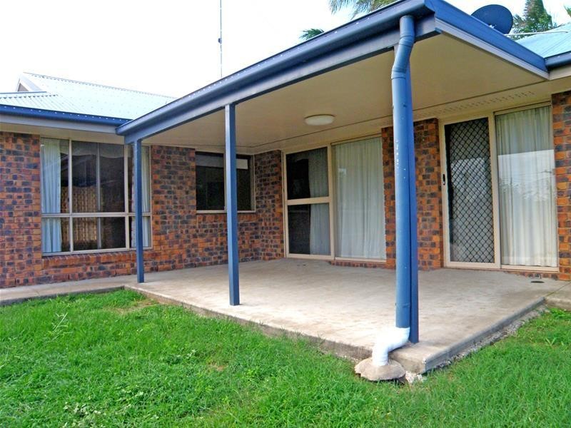 15 Paroz Crescent, Biloela QLD 4715