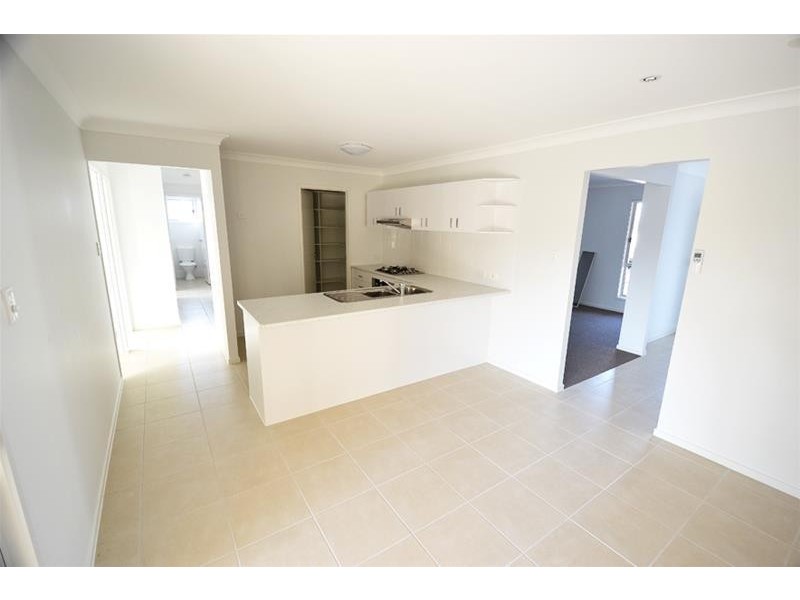 17 Valley View Drive, Biloela QLD 4715