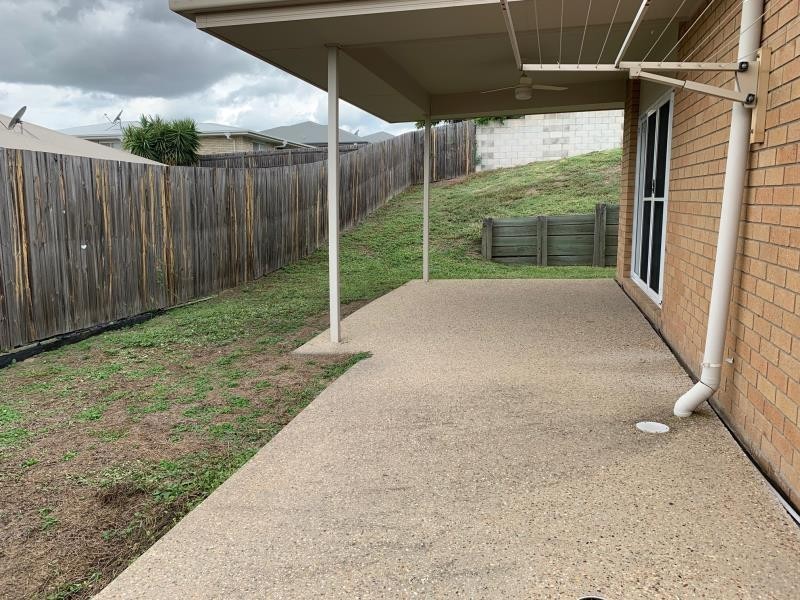 24 Valley View Drive, Biloela QLD 4715