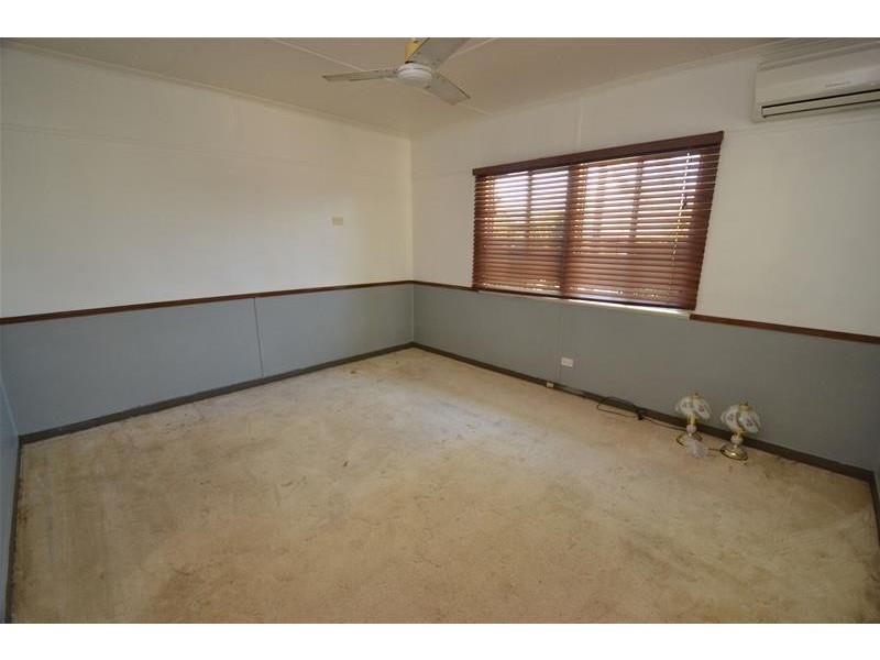 102 Bell Street, Biloela QLD 4715