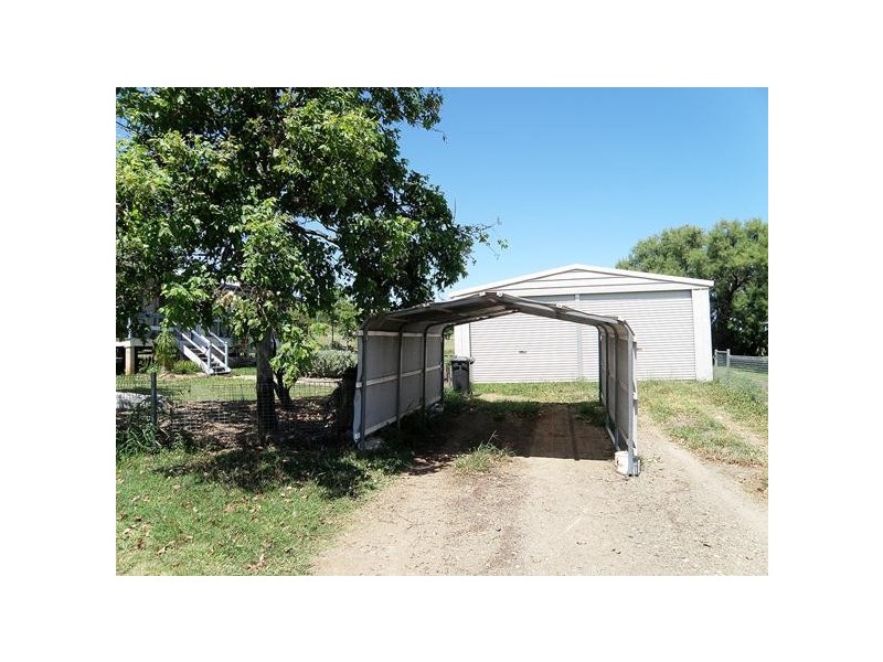 40 Lake Callide Drive, Biloela QLD 4715