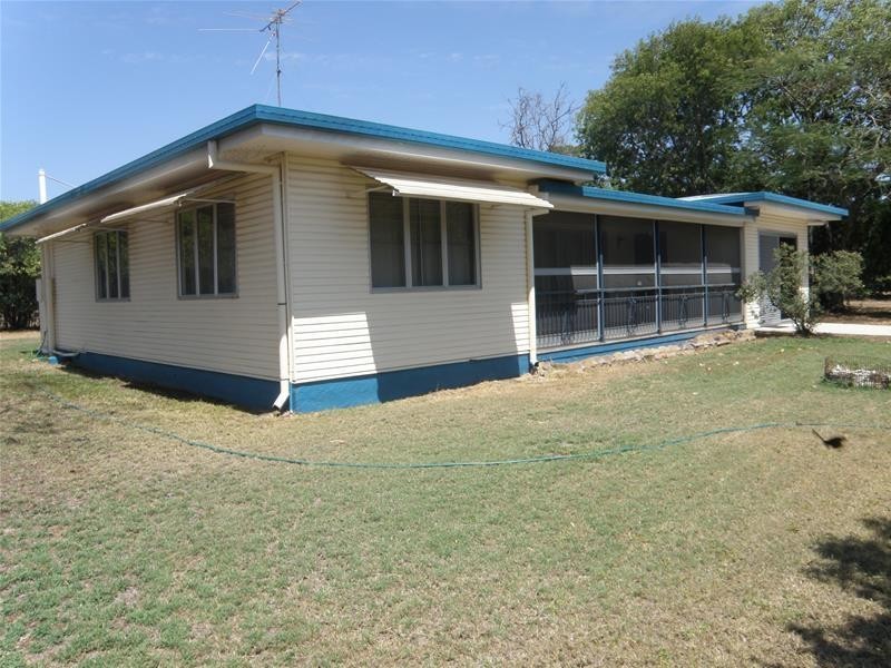 104 Dawson Highway, Biloela QLD 4715