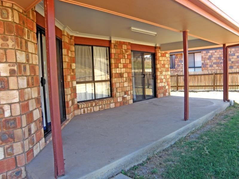 1 Paroz Crescent, Biloela QLD 4715