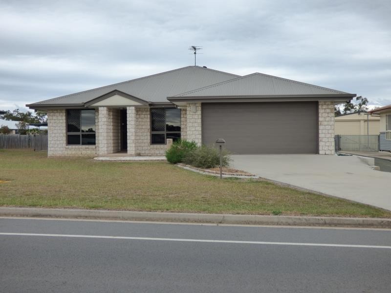 33 Auburn Street, Biloela QLD 4715