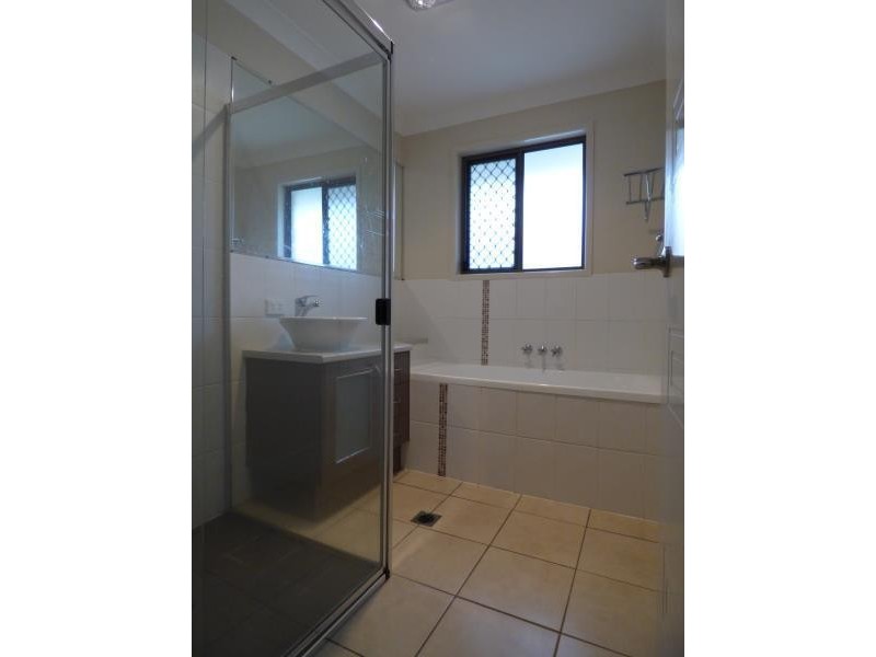 33 Auburn Street, Biloela QLD 4715