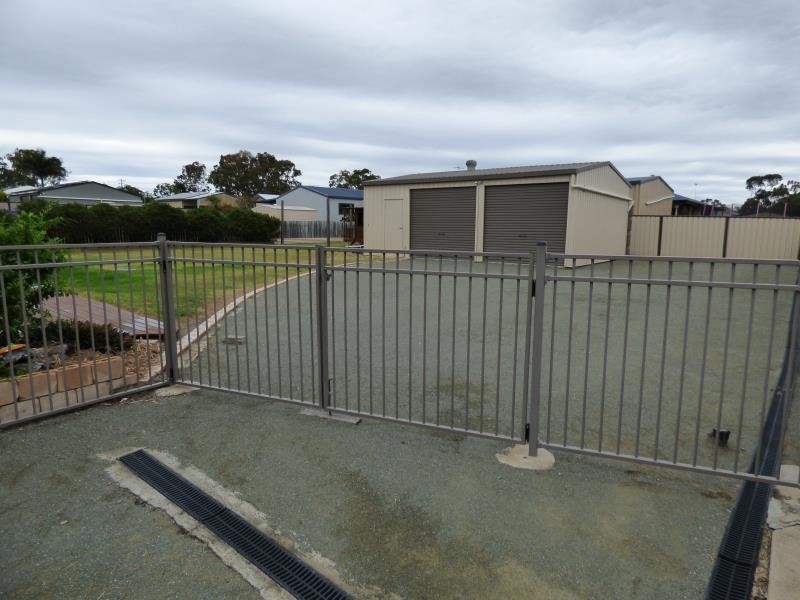 33 Auburn Street, Biloela QLD 4715