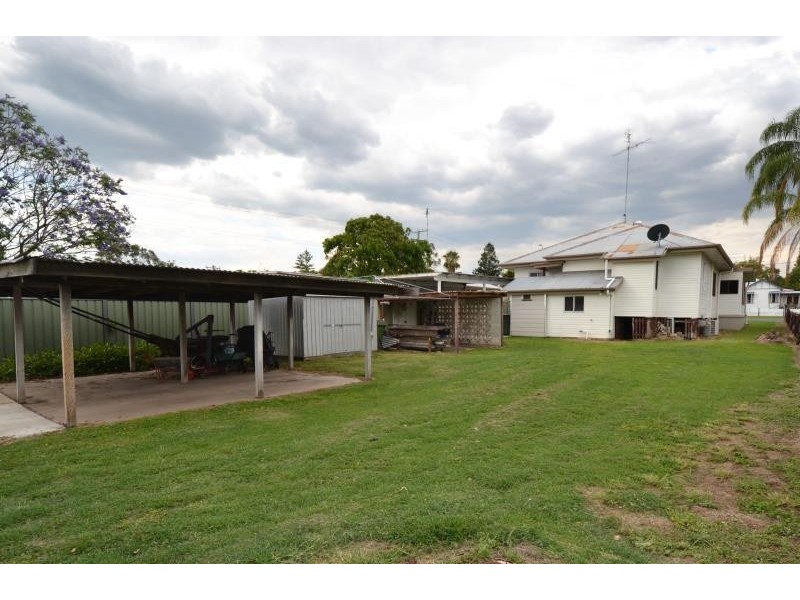 81 Kroombit Street, Biloela QLD 4715