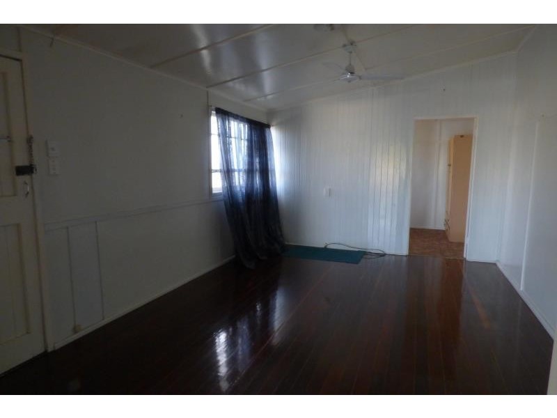 1/22 Bell Street, Biloela QLD 4715