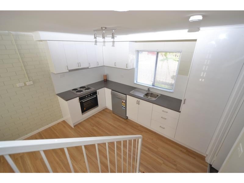 6/22-24 Dawson Highway, Biloela QLD 4715