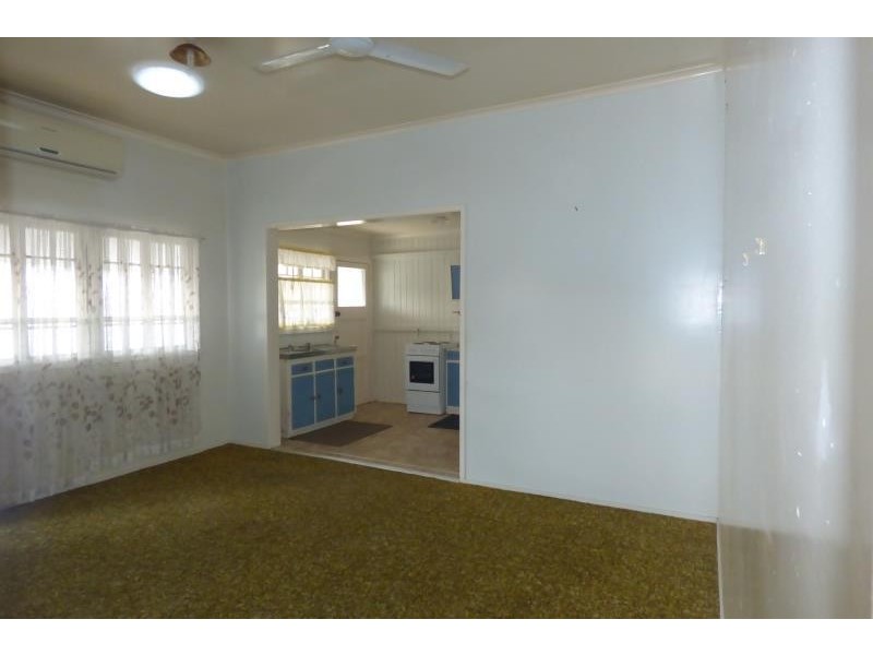 2-22 Bell Street, Biloela QLD 4715