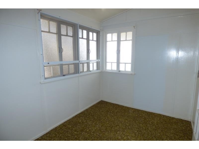 2-22 Bell Street, Biloela QLD 4715