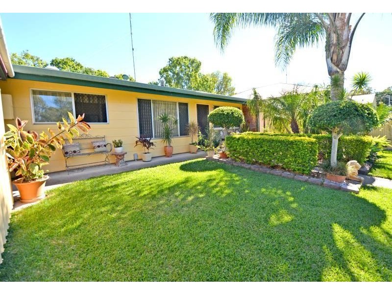 12 Archer Street, Biloela QLD 4715