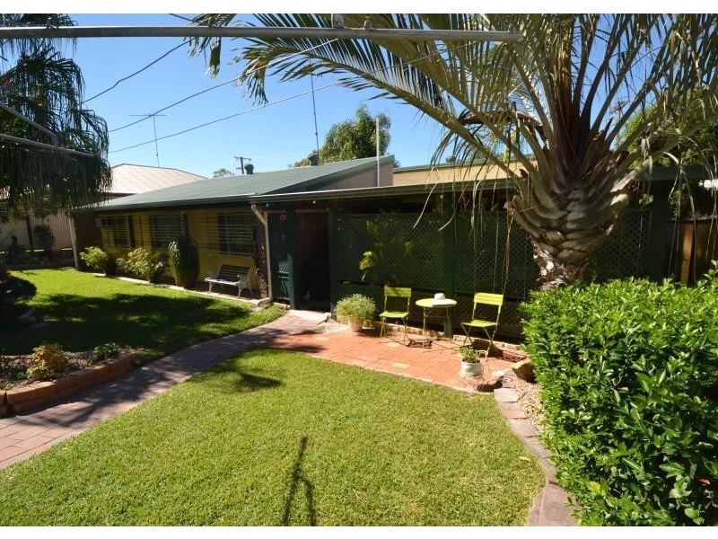 12 Archer Street, Biloela QLD 4715