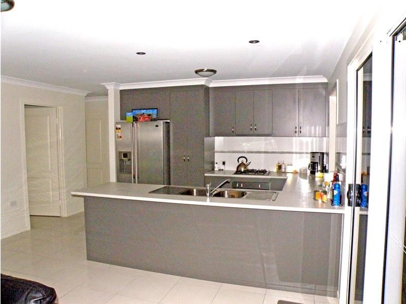 8 Valley View Drive, Biloela QLD 4715