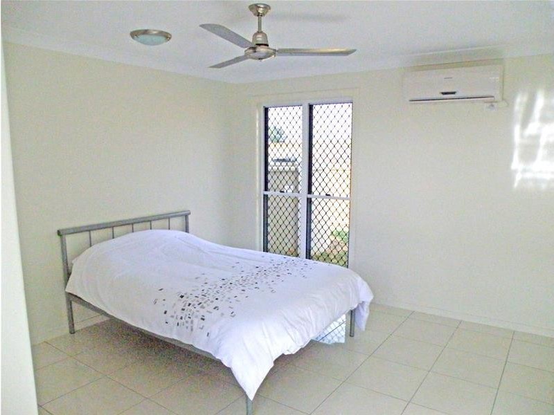 8 Valley View Drive, Biloela QLD 4715