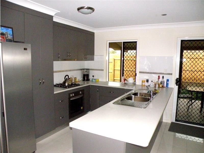 8 Valley View Drive, Biloela QLD 4715