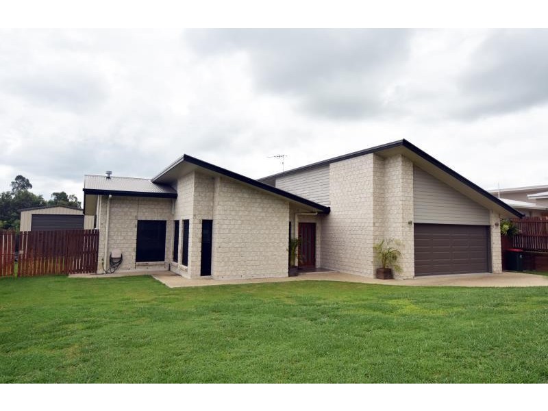 6 Valley View Drive, Biloela QLD 4715