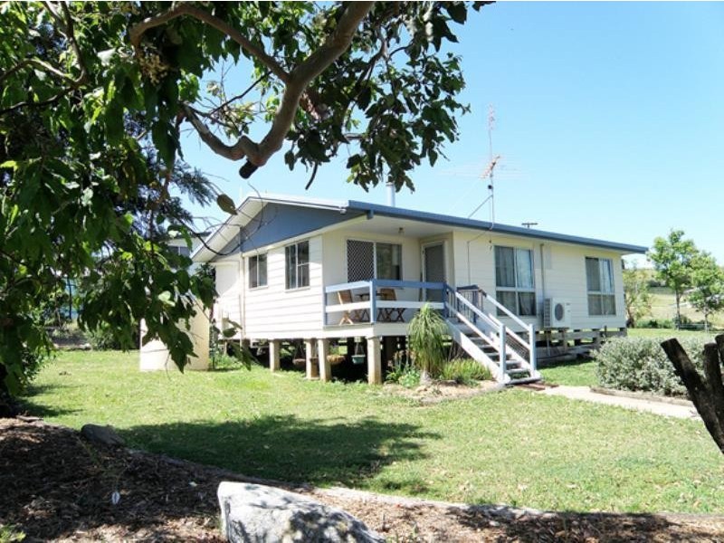 40 Lake Callide Drive, Biloela QLD 4715