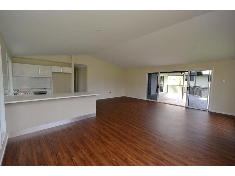 House 8 7-8 Gregory Court, Biloela QLD 4715