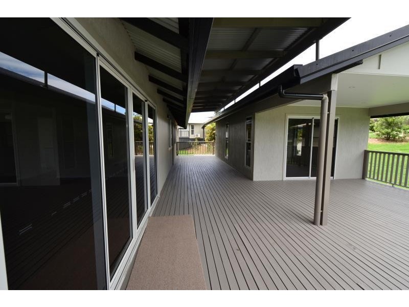 House 8 7-8 Gregory Court, Biloela QLD 4715