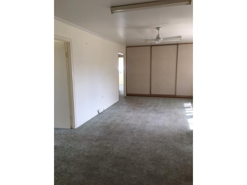 139 Bell Street, Biloela QLD 4715