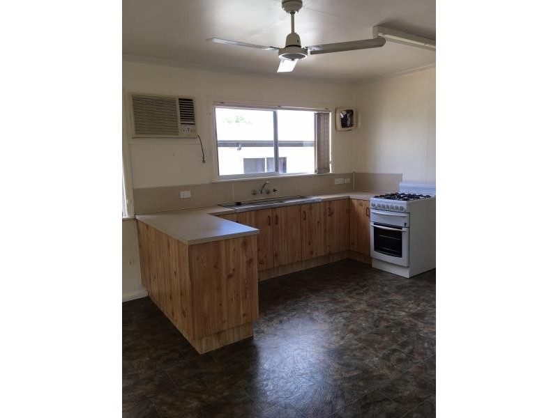 139 Bell Street, Biloela QLD 4715