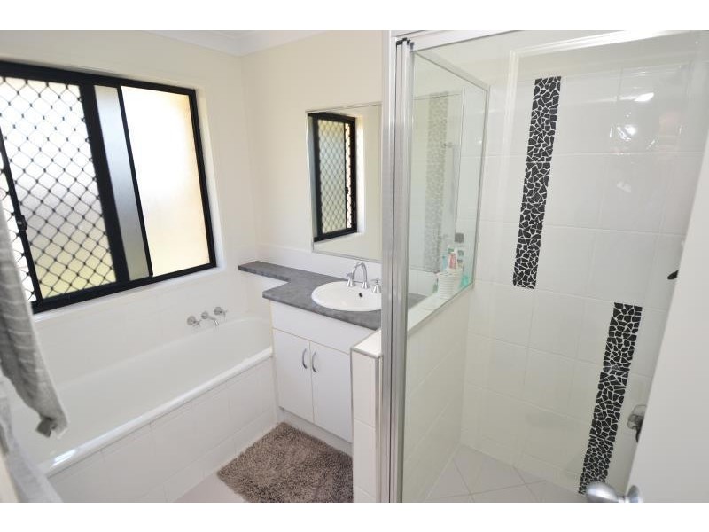 13 Valley View Drive, Biloela QLD 4715