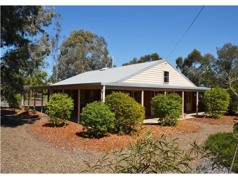 1 Rita Place, Biloela QLD 4715