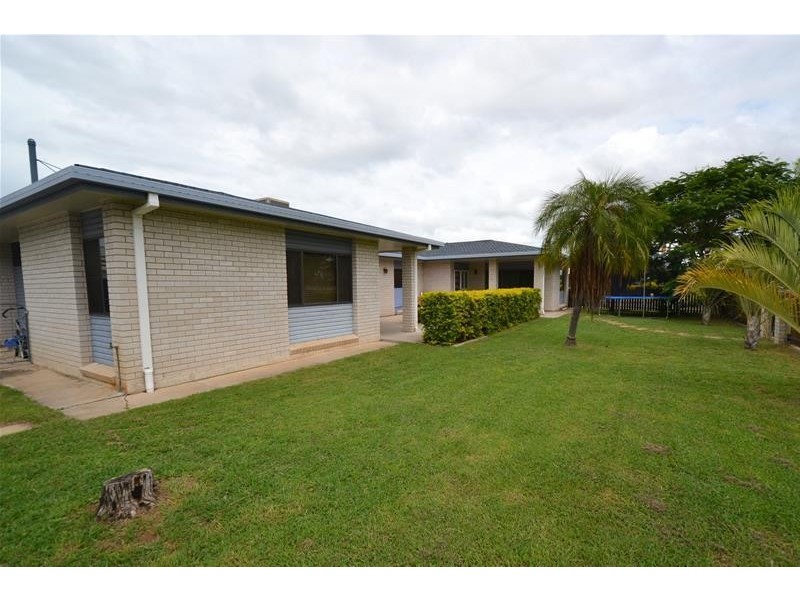 18 Lookerbie Street, Biloela QLD 4715