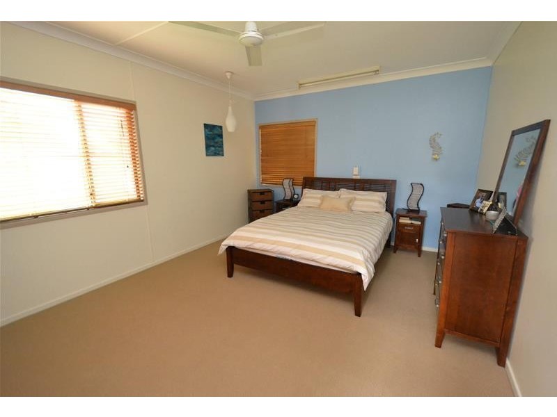 18 Lookerbie Street, Biloela QLD 4715