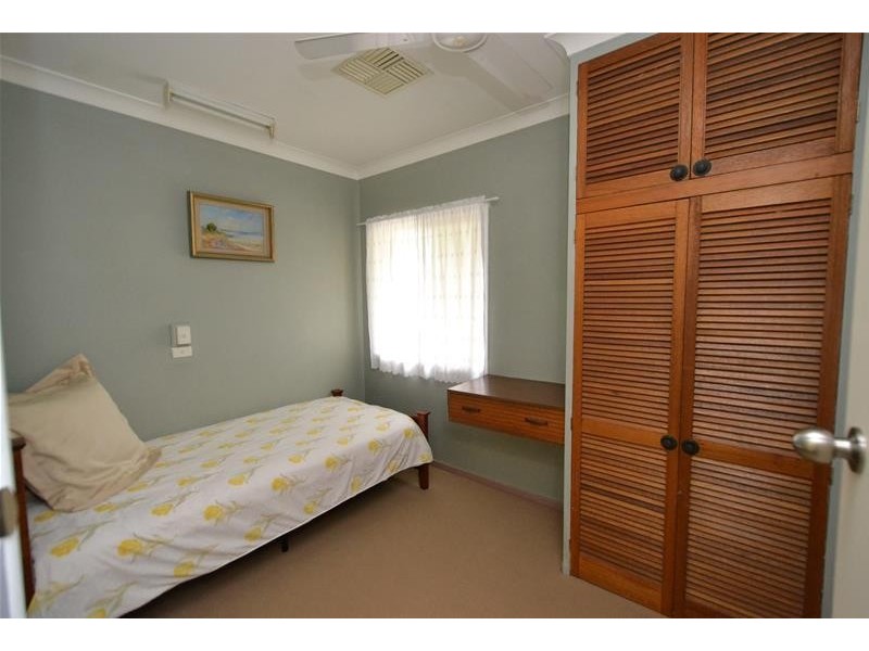 18 Lookerbie Street, Biloela QLD 4715