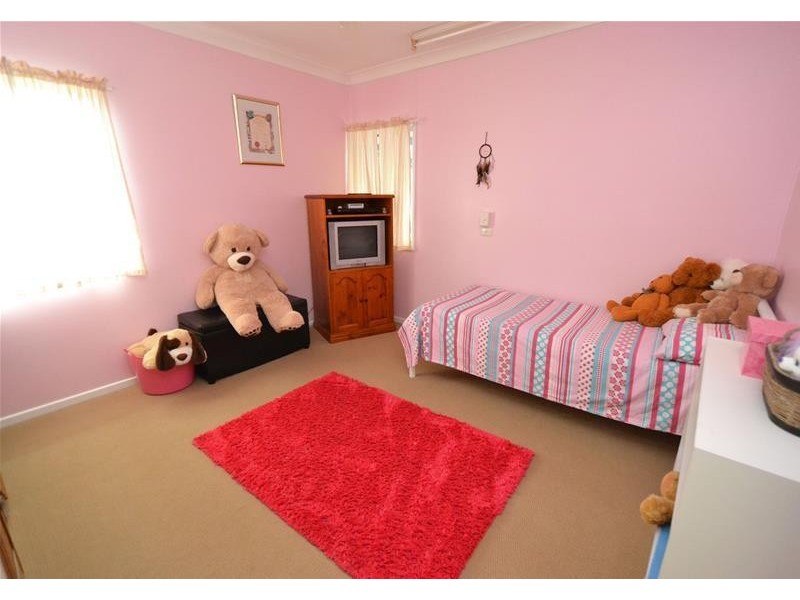 18 Lookerbie Street, Biloela QLD 4715