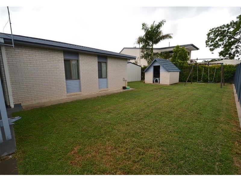 18 Lookerbie Street, Biloela QLD 4715