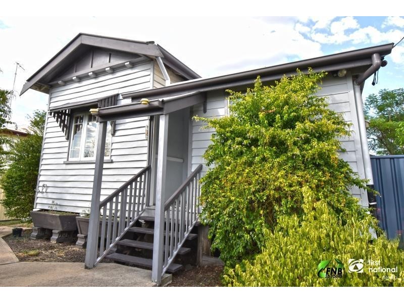 90 Kariboe Street, Biloela QLD 4715