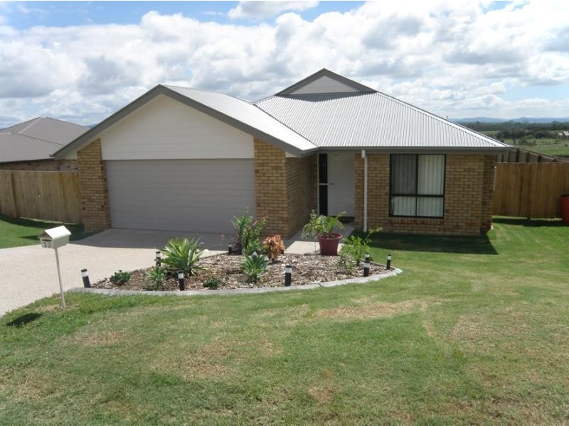 33 Highland Way, Biloela QLD 4715