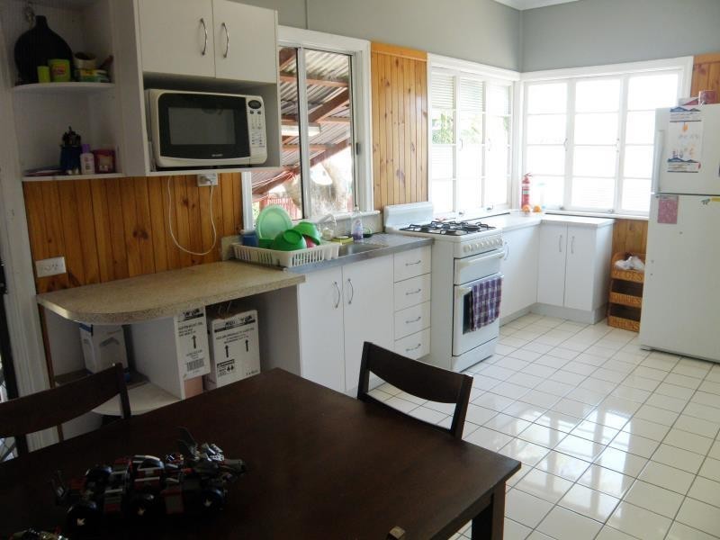 75 Rainbow Street, Biloela QLD 4715