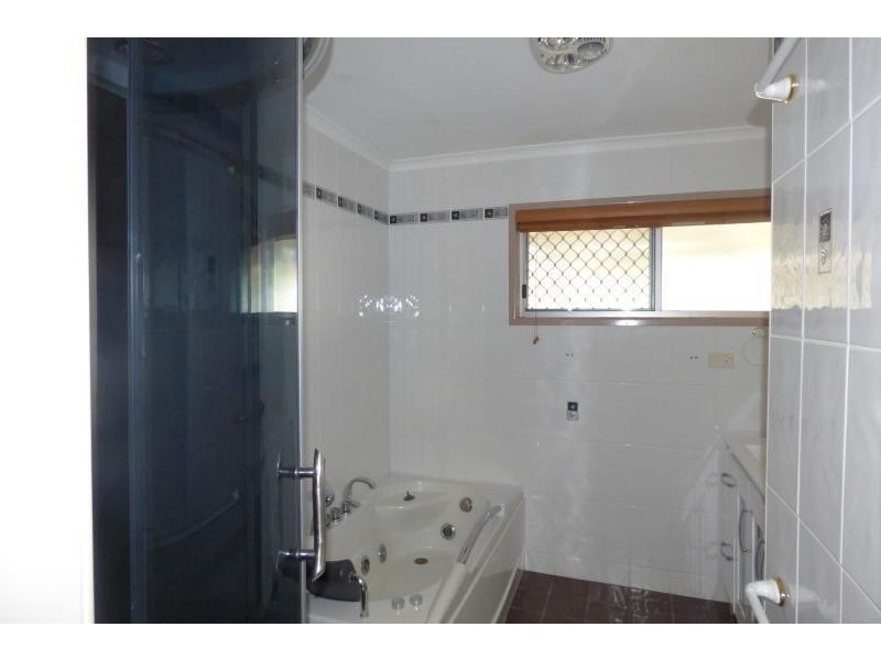 7 Raglan Street, Biloela QLD 4715